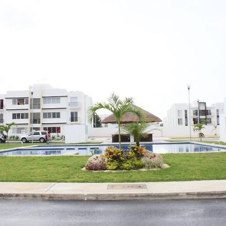 Depa De Playa C/Alberca Cerca De La 5A Avenida Apartment Playa del Carmen Exterior photo